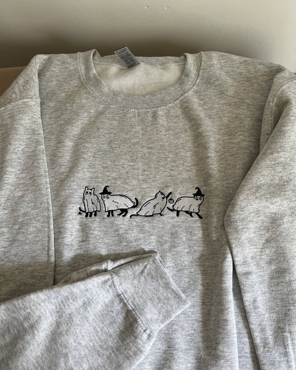 Halloween cats crewneck