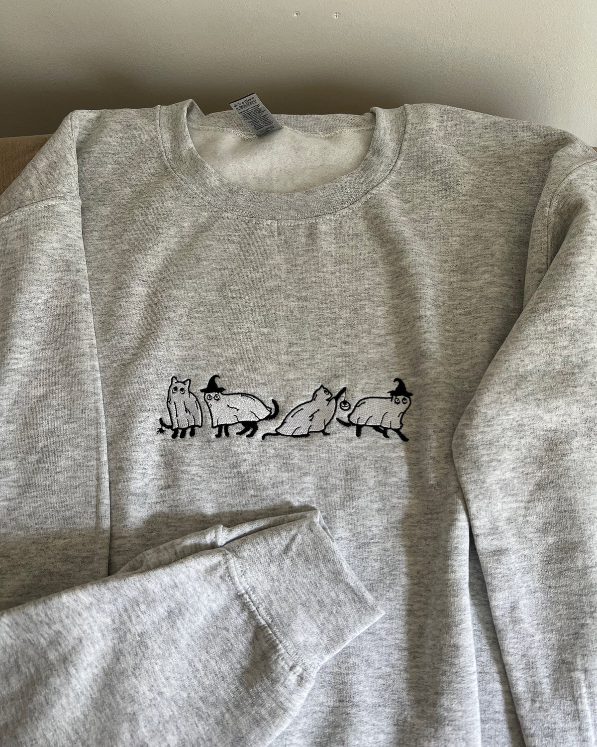 Halloween cats crewneck